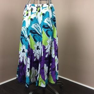 Peter Nygard blue and green maxi skirt